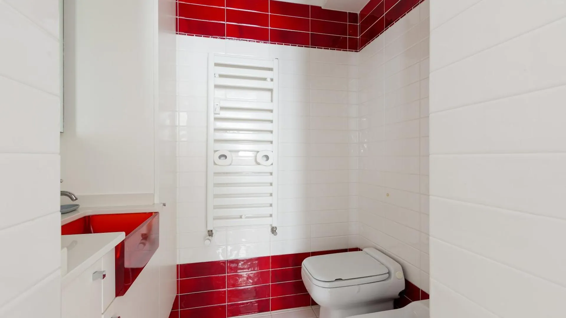 M4 Argonne Balcony Apartment Milan Italy