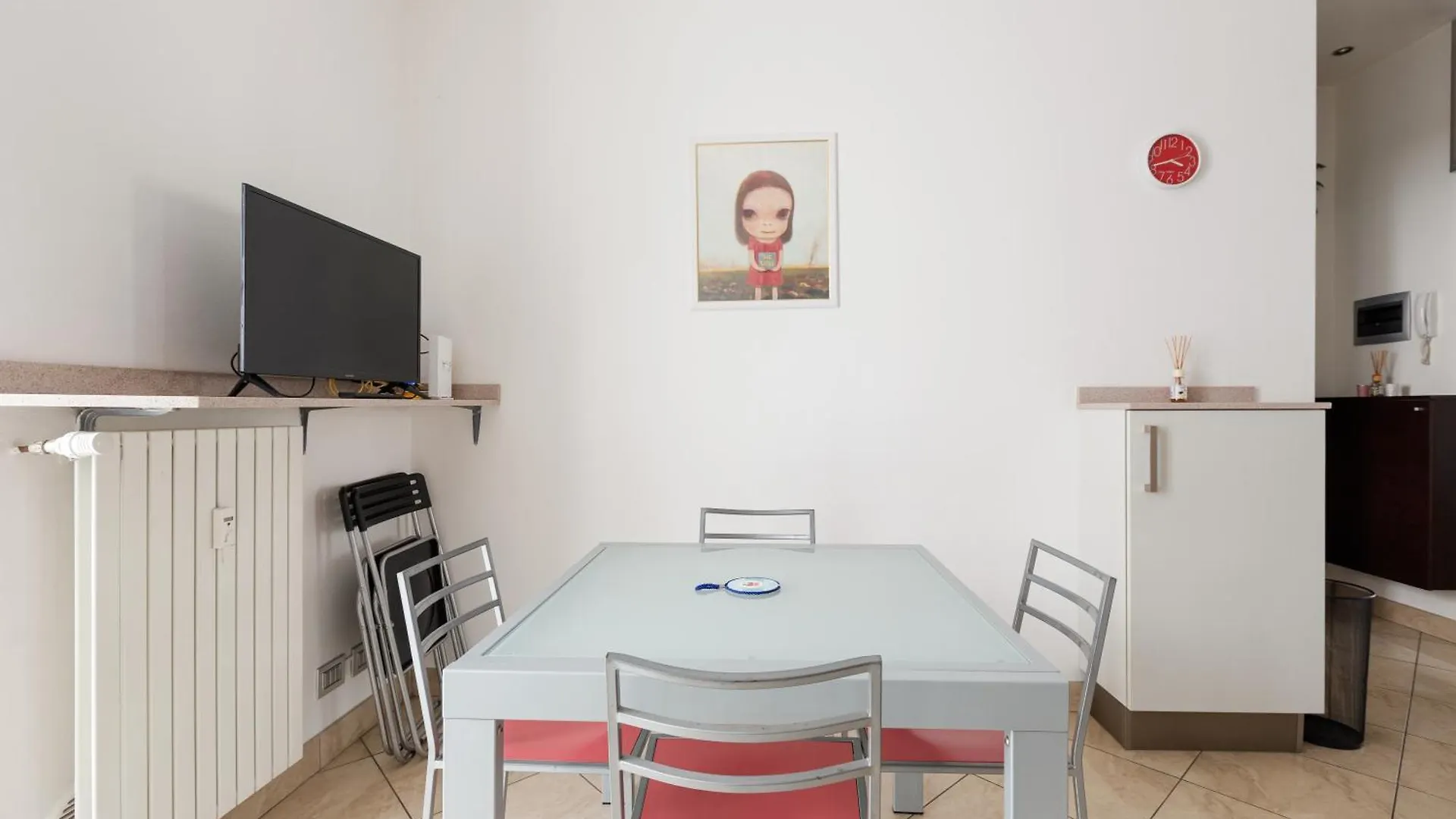 M4 Argonne Balcony Apartment Milan Italy